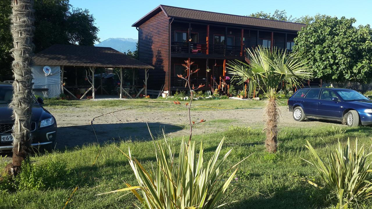 Black-House Pizunda Exterior foto